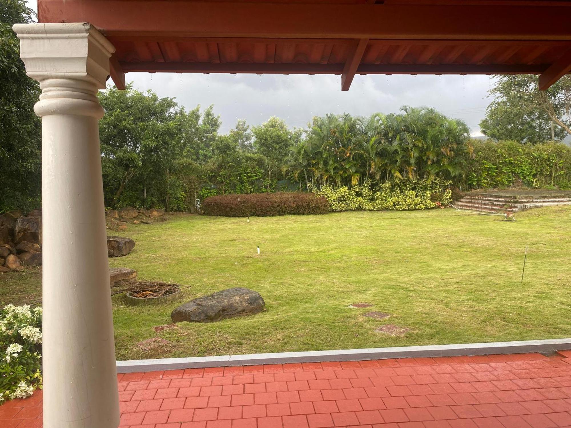 Bougain Villa Chikmagalur Bagian luar foto