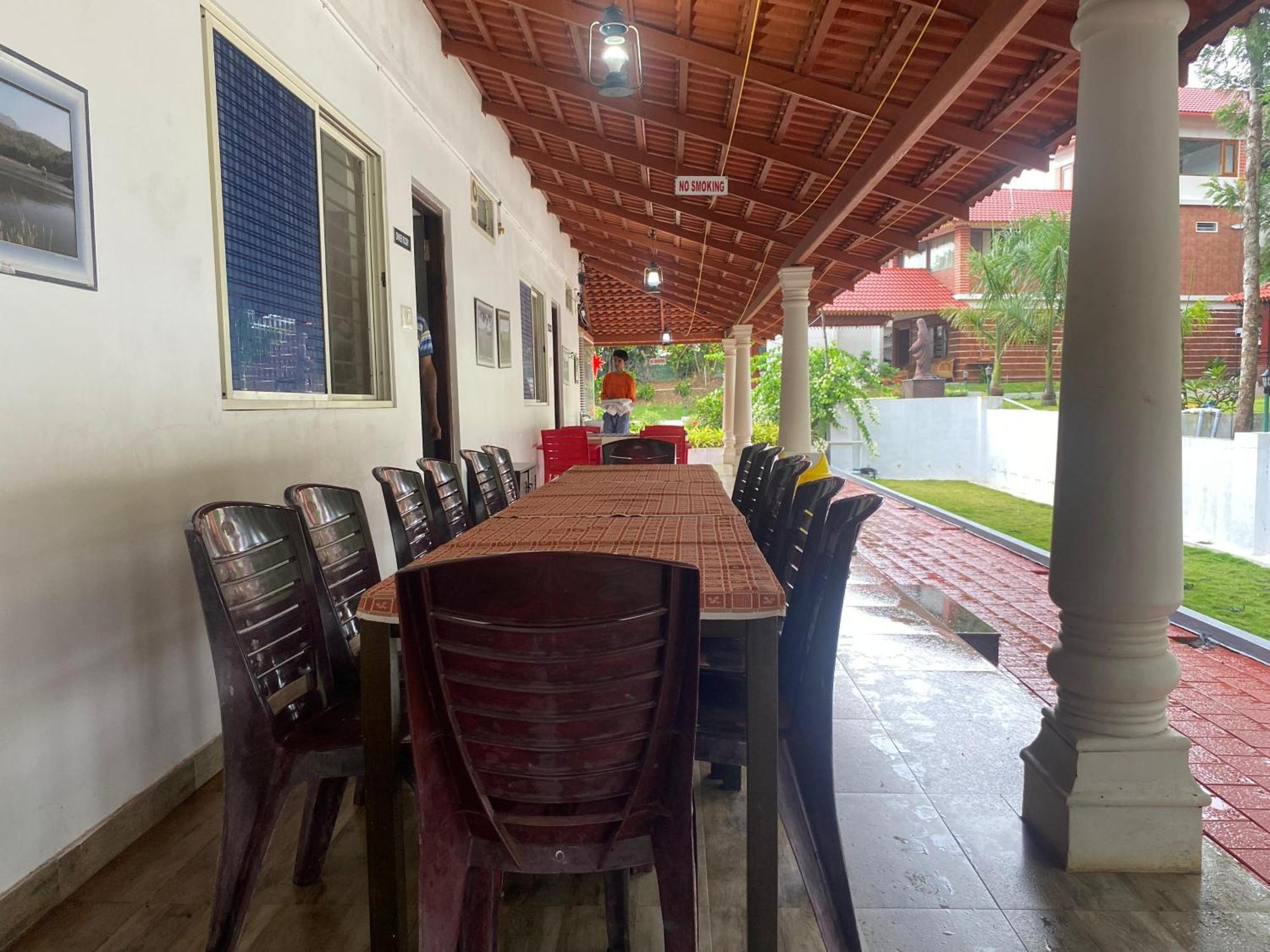 Bougain Villa Chikmagalur Bagian luar foto